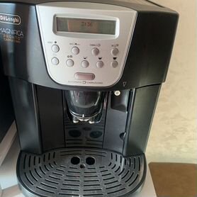 Кофемашина DeLonghi Magnifica Automatic Cappuccino