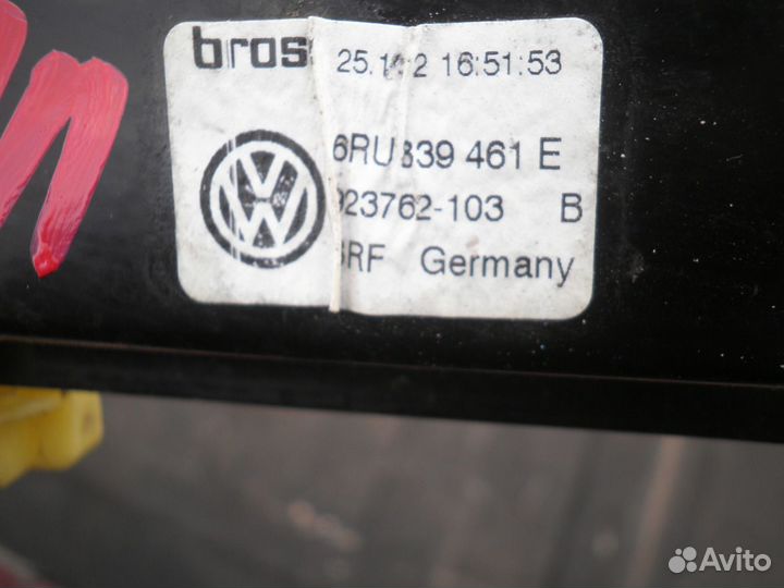 Стеклоподъемник задний левый Volkswagen Polo