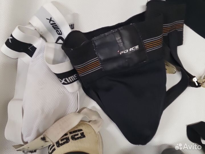 Хоккейная форма ракушки и налокотники