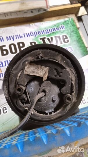 Зеркало правое Renault Logan