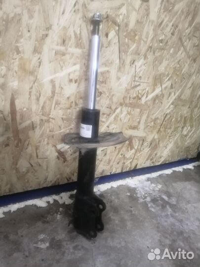 Опоры + подшипники на Nissan almera