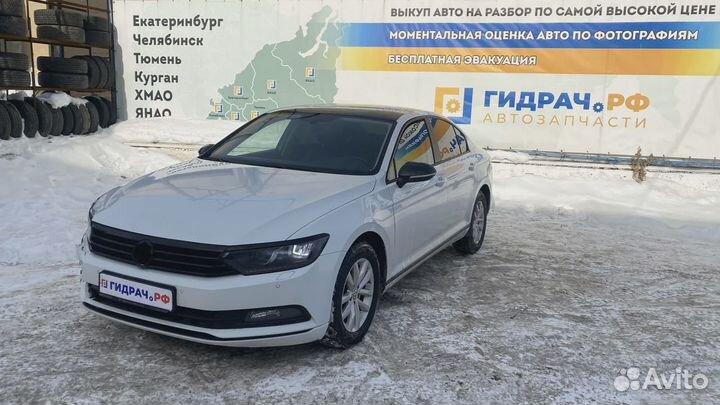 Ключ зажигания Volkswagen Passat (B8)