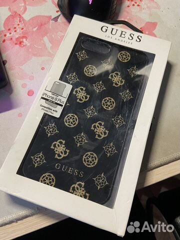 Чехол Guess на iPhone 8 Plus