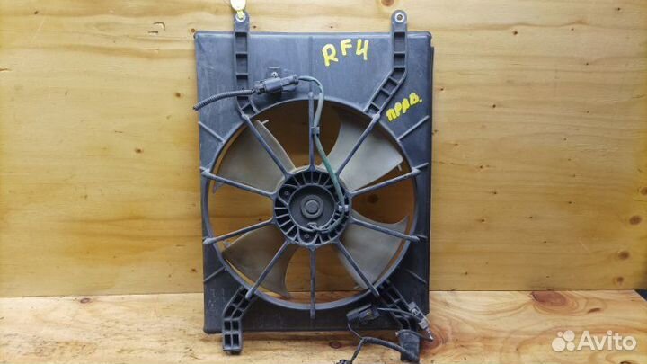 Диффузор радиатора правый Honda Stepwgn RF4 K20A