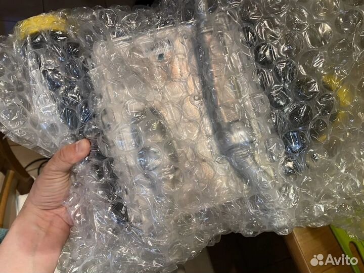 T2H46681 Интеркулер для Jaguar 2.0d ingenium