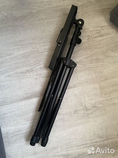 Пюпитер для нот