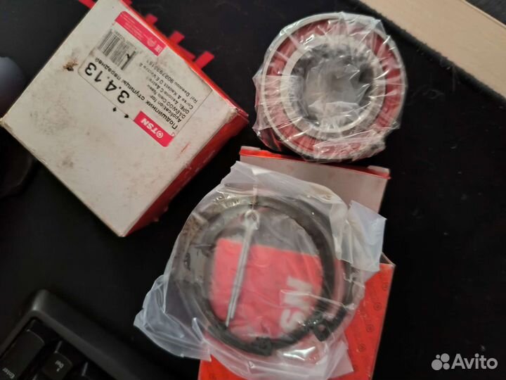 Подшипники ступицы передние