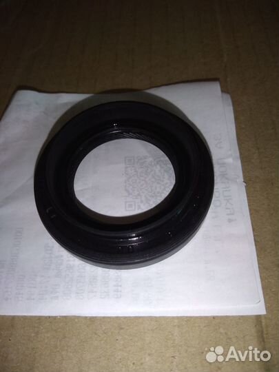 Сальник переднего привода