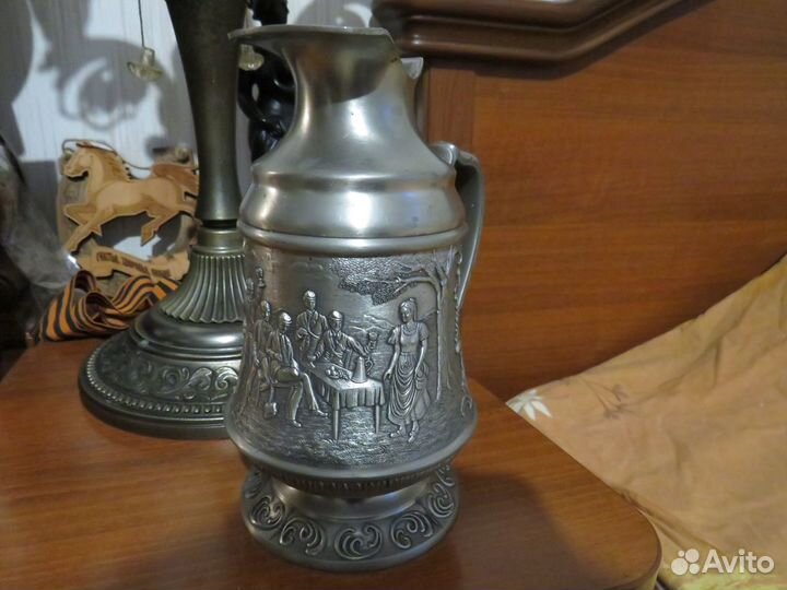 Кувшин для вина