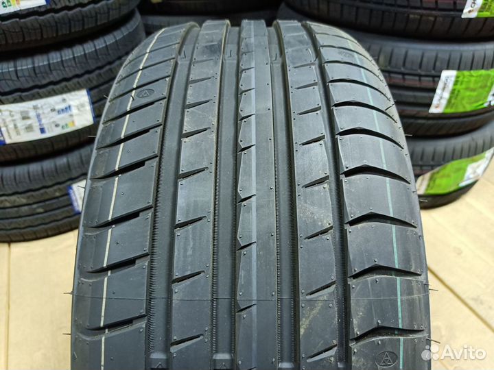 Triangle EffeXSport TH202 235/55 R20 105W