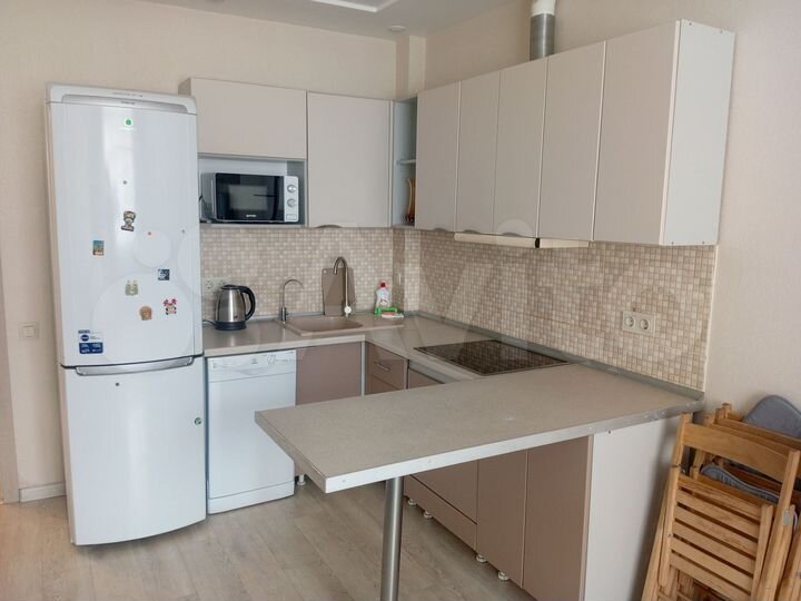 1-к. квартира, 48 м², 1/10 эт.