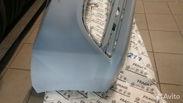 Бампер передний VW Jetta 5C6807217hgru