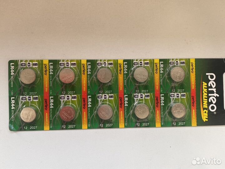 Батарейка LR 44