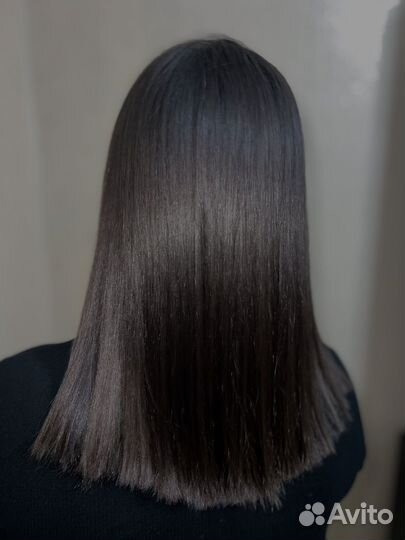 Кератиновое выпрямление волос