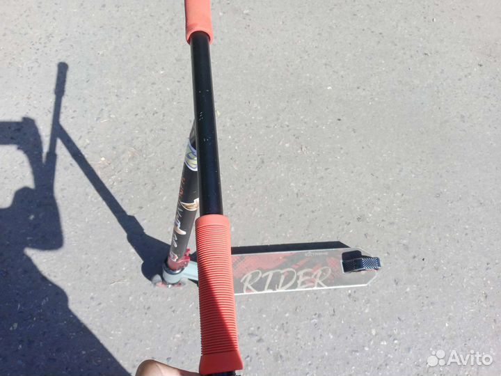 Трюковой самокат