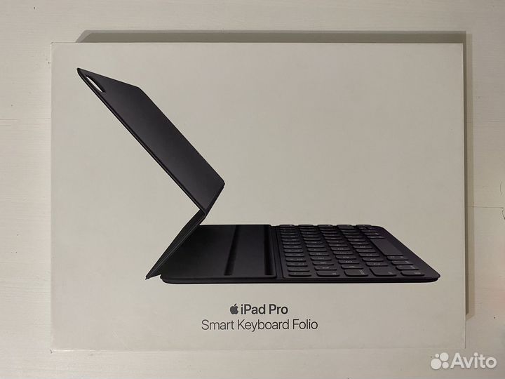 Apple smart keyboard folio 11