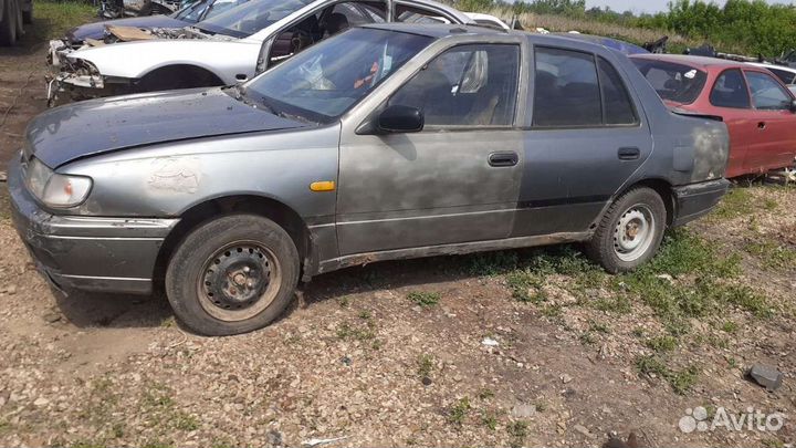 Ниссан санни в разборе, левый руль, МКПП, 1.4