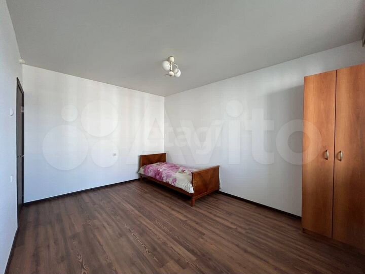 2-к. квартира, 58,4 м², 10/17 эт.