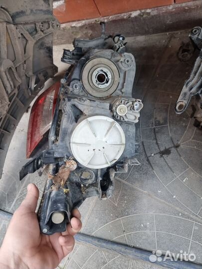 Фары на toyota camry 50