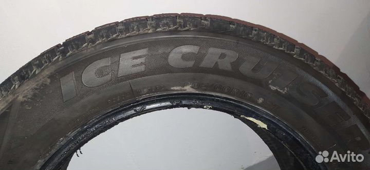 Bridgestone Ice Cruiser 5000 205/60 R16 92T