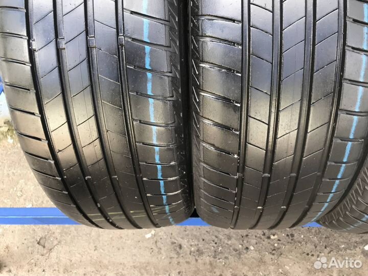 Bridgestone Turanza T005 205/60 R16
