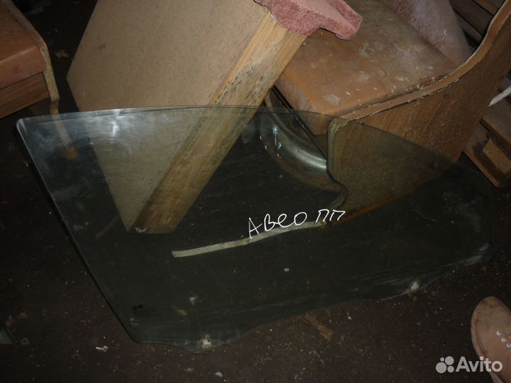 Стекло двери переднее правое Шевроле Авео Т250