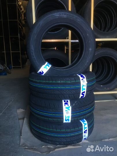 Viatti Strada 2 (V-134) 175/65 R14 86H