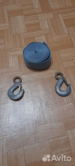 Лента для буксировочного троса с карабинами