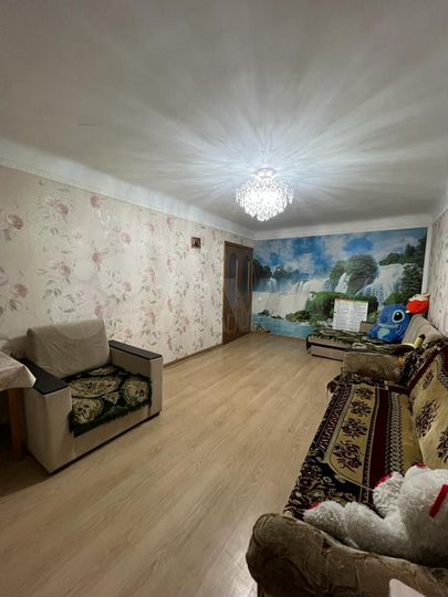 3-к. квартира, 62 м², 3/5 эт.