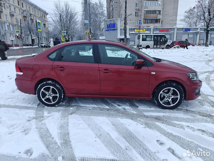 Volkswagen Polo 1.6 AT, 2016, 115 000 км