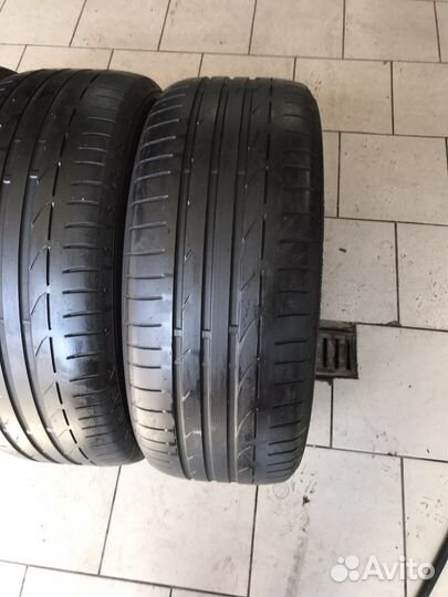 Bridgestone Potenza S001 235/50 R18 97V