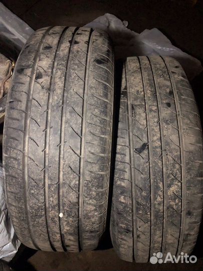 Toyo NanoEnergy 3 215/60 R16 95H