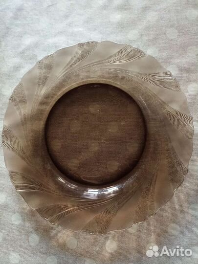 Тарелки большие плоские, диаметр 23 см