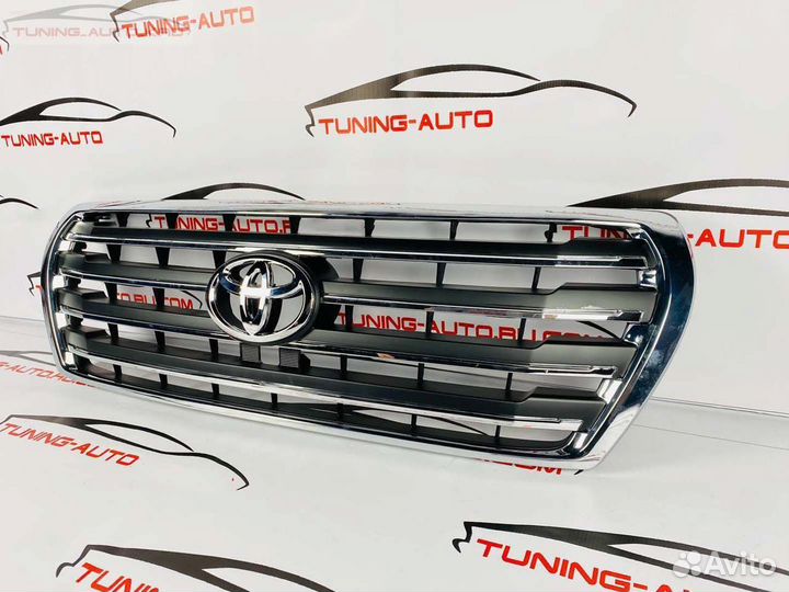 Решетка радиатора Toyota Land Cruiser 200 V0148