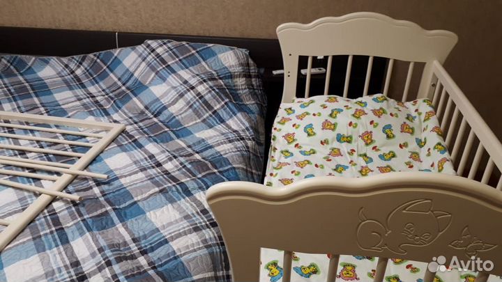 Детская кроватка