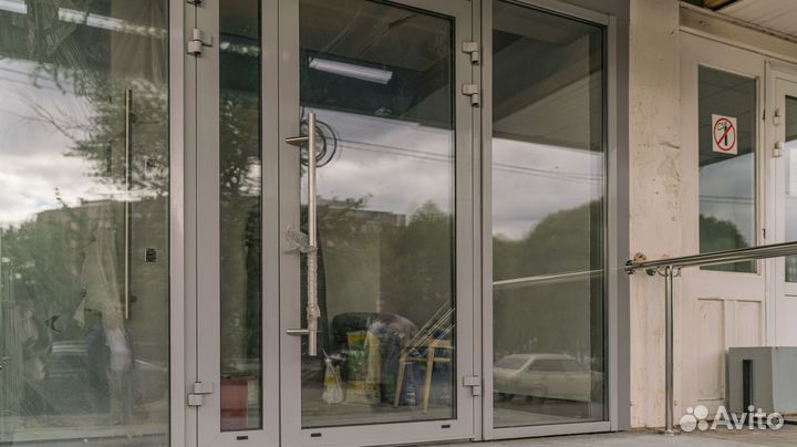 Тёплые алюминиевые двери