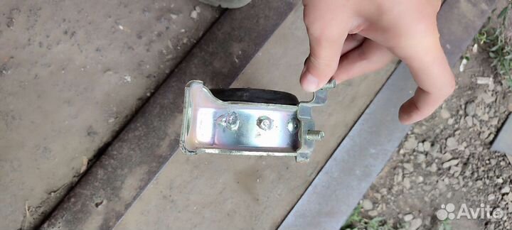 Продаю подвесной