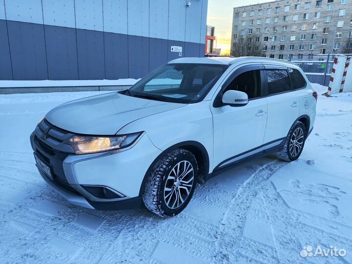 Mitsubishi Outlander 2.4 CVT, 2015, 203 450 км