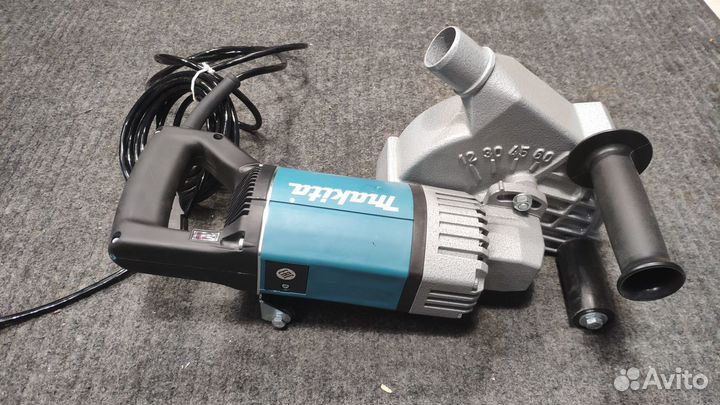 Штроборез makita с пылесосом Интерскол в аренду