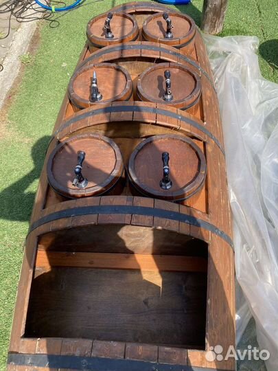 Бочка с кранами декоративная