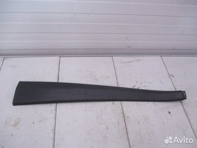 Обшивка стойки задняя левая Porsche Cayenne 955