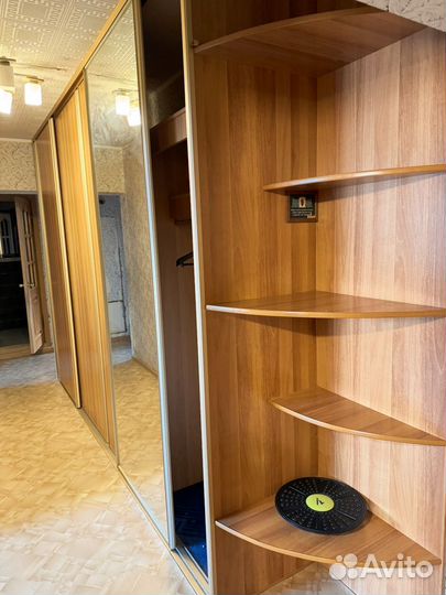 Продам шкаф купе бу встроенная