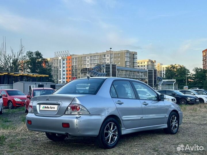 Mitsubishi Lancer 1.6 AT, 2005, 211 000 км