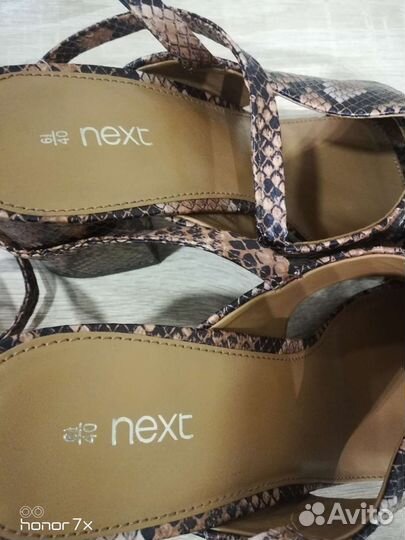 Сандалии новые Next