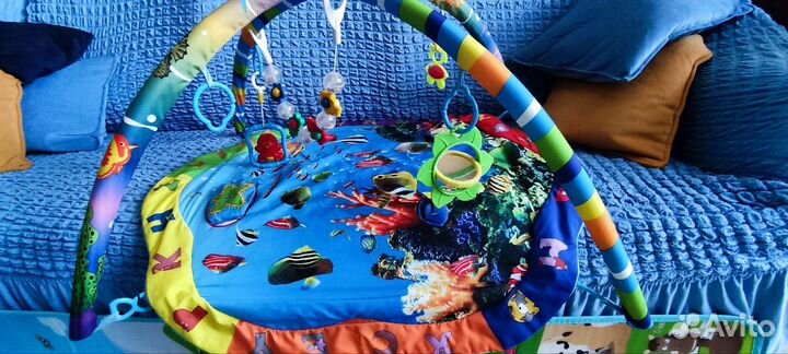 Развивающий коврик