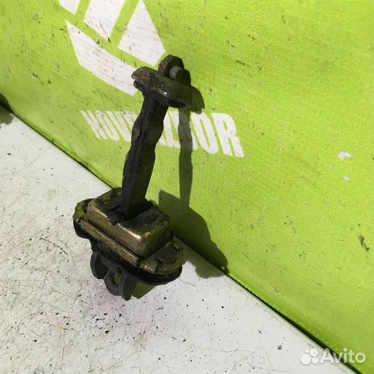 Ограничитель двери Форд Фокус 1