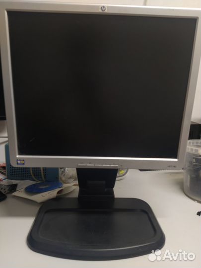 Монитор HP1740