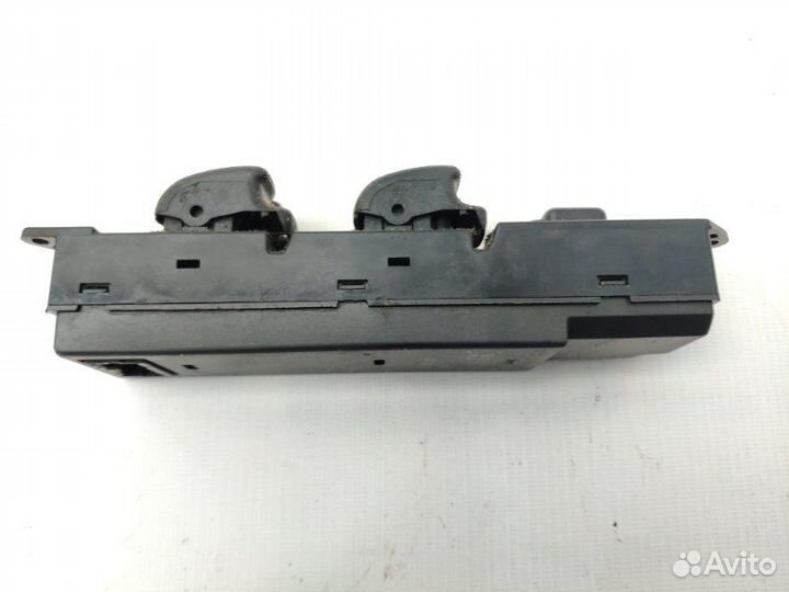 Блок управления стеклоподъемниками Mitsubishi