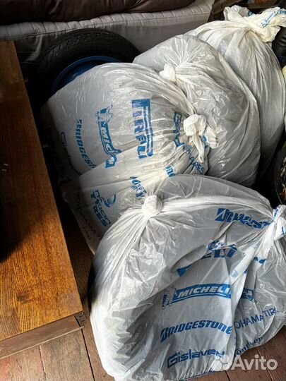 Viatti Strada Asimmetrico 215/60 R16