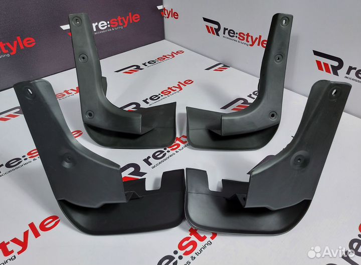 Брызговики Toyota Harrier 30 2003-2009 U988